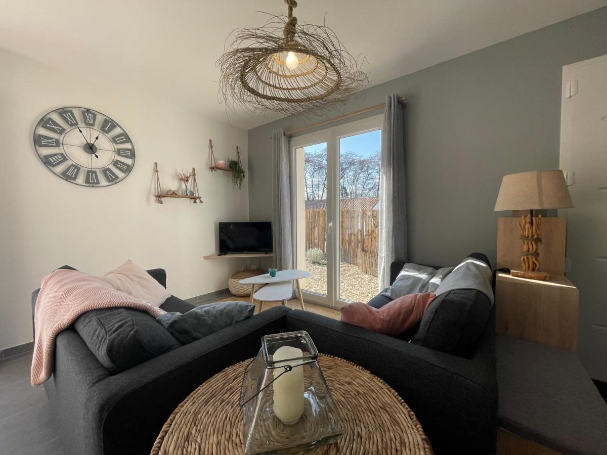 Maison Au Calme Pres Des Plages Poiroux 外观 照片