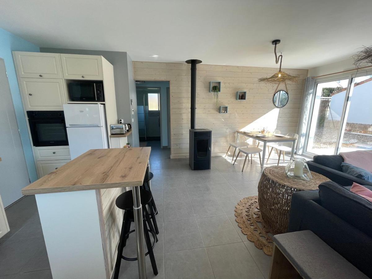 Maison Au Calme Pres Des Plages Poiroux 外观 照片